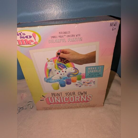 Horizon Group USA It's so me! Paint Your Own Unicorns 1 Set - Picture 2 of 6